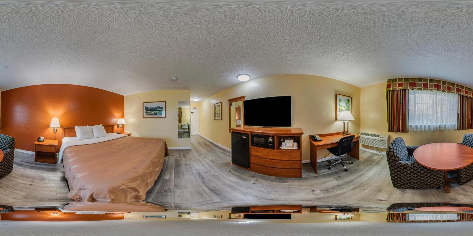 Quality Inn & Suites Medford Airport Экстерьер фото